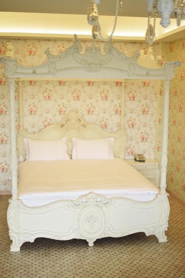 Bliss Bed And Breakfast Yuchi Buitenkant foto