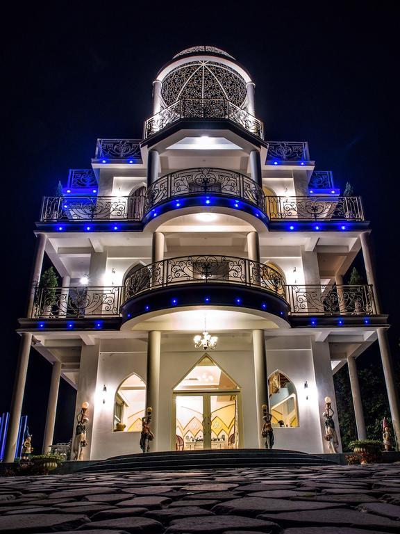 Bliss Bed And Breakfast Yuchi Buitenkant foto